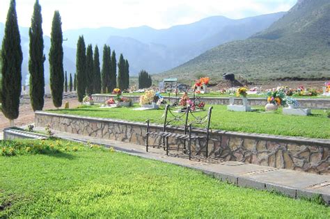 Jardín de los Pinos Parque Saltillo Paq Jardín 48 MSI