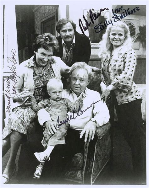 1014: TV's All in the Family - Cast Signed Photograph : Lot 1014