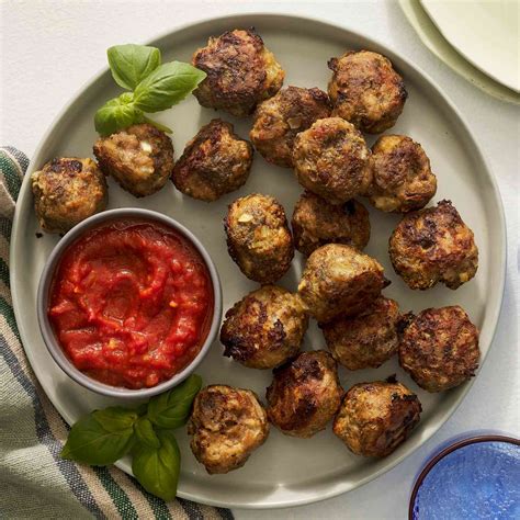 Italian Style Beef And Pork Meatballs