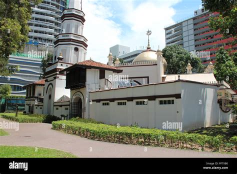 The Masjid Hajjah Fatimah In Singapore Stock Photo Alamy