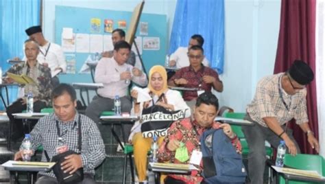 Telusuri Jejak Rekam 20 Calon Anggota KPU Kepri Pansel Minta