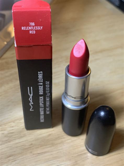 Mac Retro Matte Lipstick Relentlessly Red