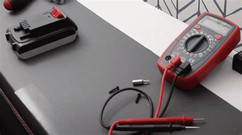 5 Ways To Fix Black And Decker Lithium Battery Charger Flashing Red