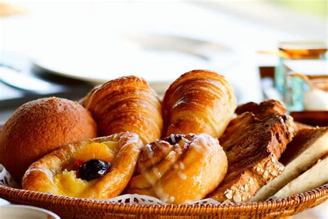 Heres Why Hotel Breakfasts Are Called Continental” Readers Digest