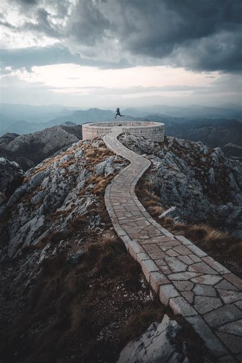 The 50 Best Images From Around The World That Illustrate Freedom