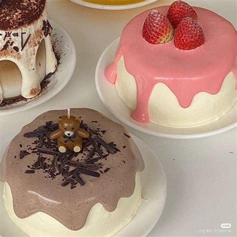 Pin by ᖭᖫ on foods Cute desserts Pretty dessert Cafe food