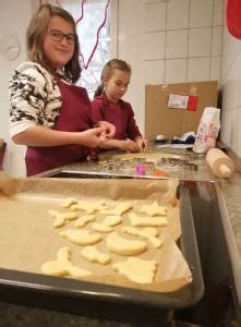 Pl Tzchen Backen F R Den Guten Zweck Ev Werkschule Milkau