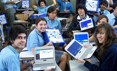 El Gobierno Prepara Un Nuevo Plan De Conectividad Y Distribución De Computadoras