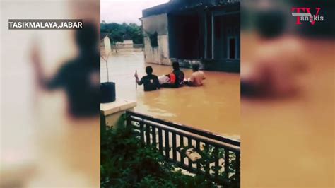 SUNGAI JEBOL TASIKMALAYA DITERJANG BANJIR HEBAT HARI INI BANJIR