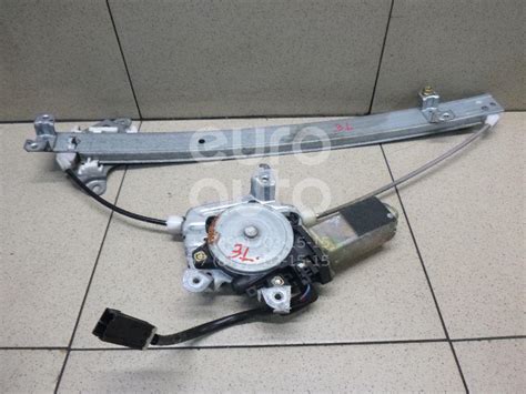 Стеклоподъемник электр. задний левый для Nissan NP300 2008-2015 в Москве