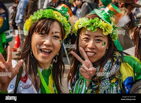 Girls day japan celebration hi-res stock photography and images - Alamy