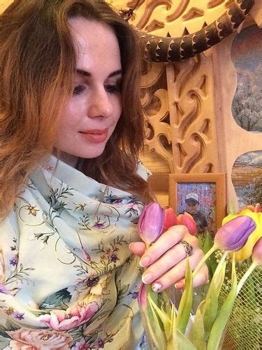 Праздник души павловопосадский платок | Праздник, Бахрома, Душ