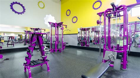 Gym In Raleigh Forestville Commons Nc 3121 Leland Dr Planet Fitness