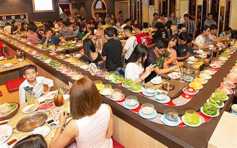 10 nhà hàng buffet Sài Gòn ngon rẻ và đắt khách nhất