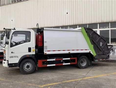 Howo X Wheels Ton Lhd Rhd Compactor Garbage Truck Sinotruk M