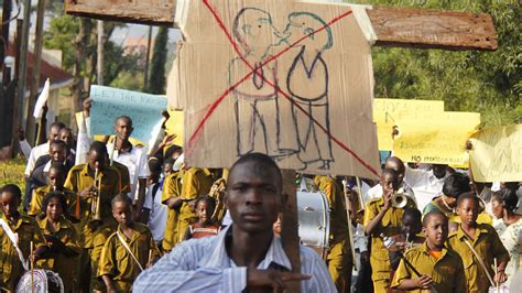 Uganda A Punto De Adoptar La Pena De Muerte Para El Sexo Gay