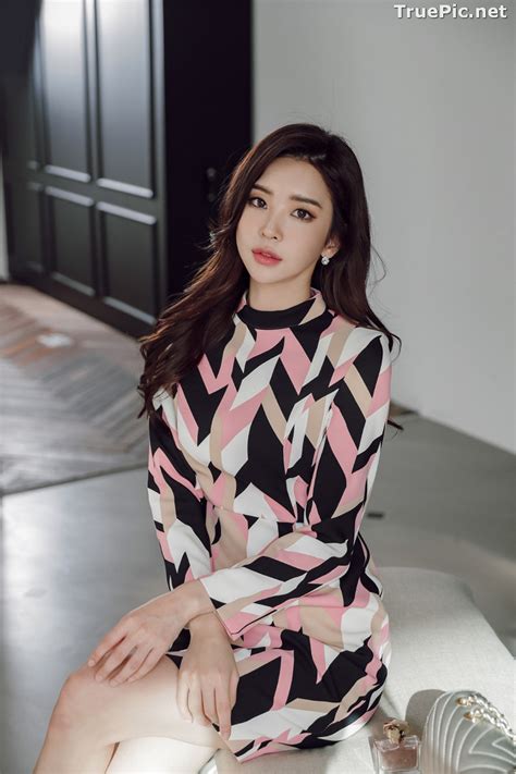 Korean Beautiful Model Park Da Hyun Fashion Photography 1