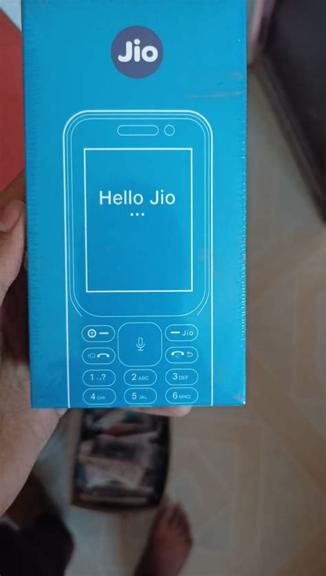 Black Jio Phone Memory Size 4GB At Rs 1800 Piece In Kanpur ID