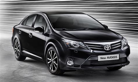 toyota avensis review toyota uk magazine