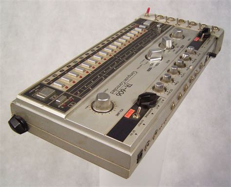 Roland TR-606 image (#1475246) - Audiofanzine