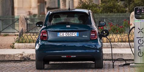 Fiat New 500 pictures, official photos