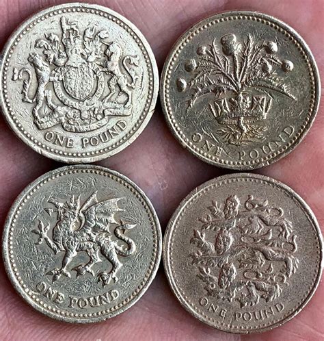 One Pound Coin Gb Queen Elizabeth Ii Decus Et Tutamen Error Edge