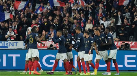 France’s World Cup title defense comes with a glaring warning - Sports ...