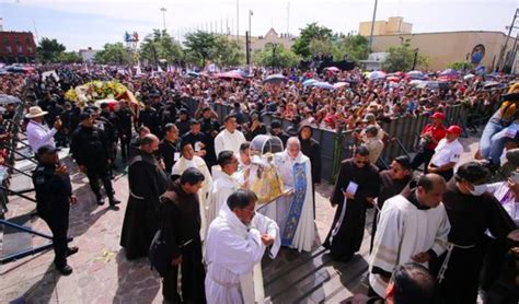 Rekordnih Milijuna Ljudi U Procesiji Gospi U Meksiku U Godina