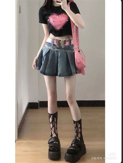 Douyin Girl Ulzzang Y2k Fashion Downtown Girl Aesthetic Coquette Gyaru