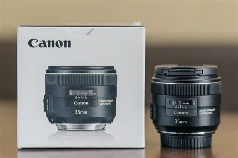Canon EF 35mm f/2 IS USM