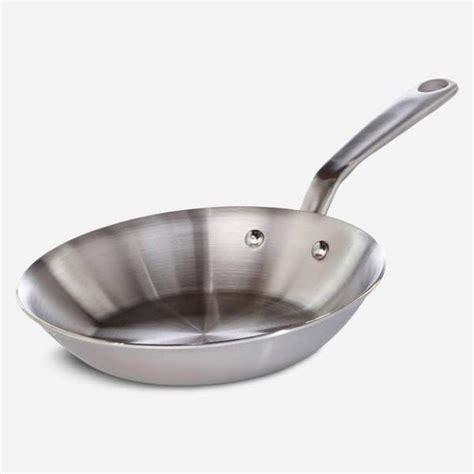 5 Best Stainless Steel Pans 2024 Reviewed | Shopping | Food Network