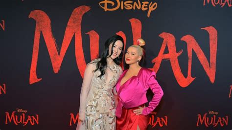 Live action de Mulan ganha clipe música inédita cantada por