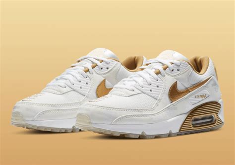 Nike Air Max 90 Worldwide Pack Gold Da1342 170