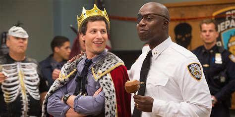 Every Brooklyn Nine-Nine Halloween Heist Episode, Ranked