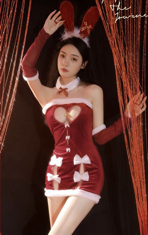 Bộ Cosplay Nàng Thỏ Đêm Noel B Lingerie
