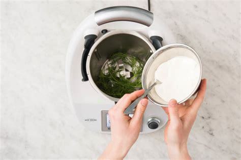 Skandinavischer Kartoffelsalat Mit Dill Rezept Hellofresh