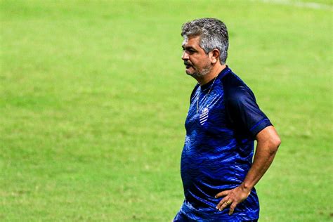 T Cnico Ney Franco Tem Jogos No Comando Do Csa E Aproveitamento De G