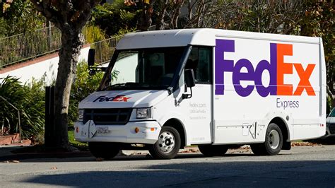 Federal Lawsuit Alleges Fedex Replaced Used Truck Odometers