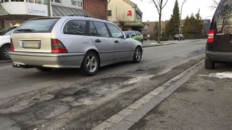 Immer mehr Schlaglöcher auf den Straßen in Hamm Rhynern