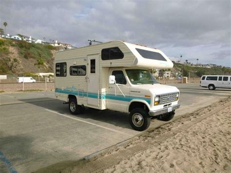 Small 4x4 Class C Rv Tam Bain