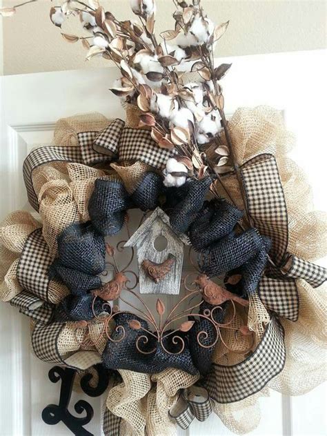 Pin By Smileydawn On Wreaths Burlap Wreath Wreaths Burlap