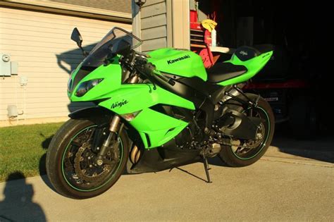 Buy 2009 Kawasaki Ninja ZX6R zx 6r on 2040-motos