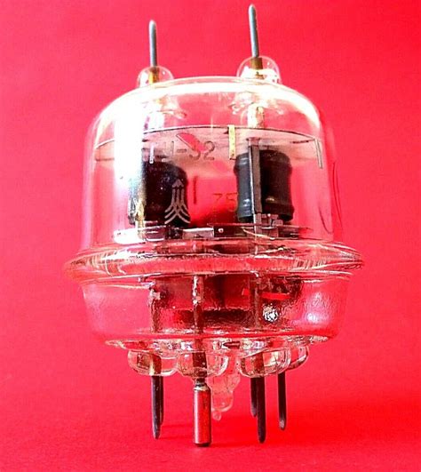 GU 32 GU32 ГУ 32 a g 832 vacuum double beam tetrode tube soviet USSR