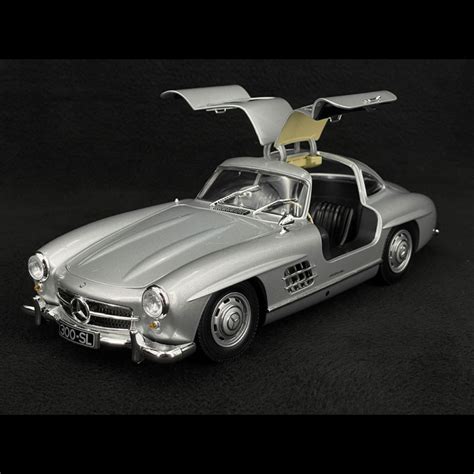 Mercedes Sl Typ W Gullwing Fl Gelt Ren Silbergrau