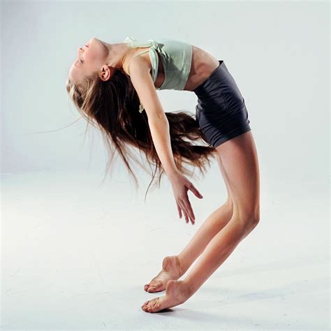 Dancer photo, dance trick, toe rise, Morgan age 12, Stacey's Dance