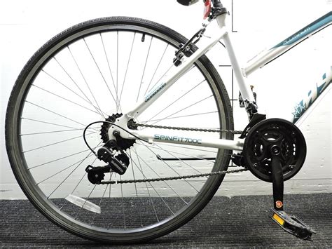 Police Auctions Canada Hyper Spinfit 700c 21 Speed Bike 263719d