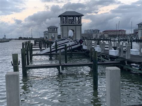 Photos Damage From Hurricane Zeta In Mississippi