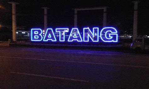 Patung emping Alun Alun Limpung Batang | Kabupaten Batang | Patung, Batang