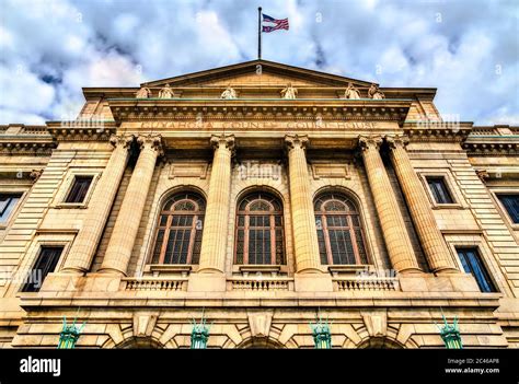 Historic cleveland courthouse hi-res stock photography and images - Alamy