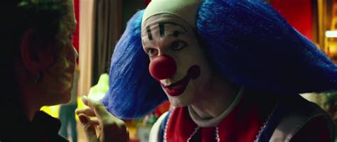 Lado Sombrio Do Palha O Bozo Vira Filme E O Trailer Sensacional